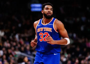 Hornets frenan a los Knicks y los alejan del segundo puesto del Este