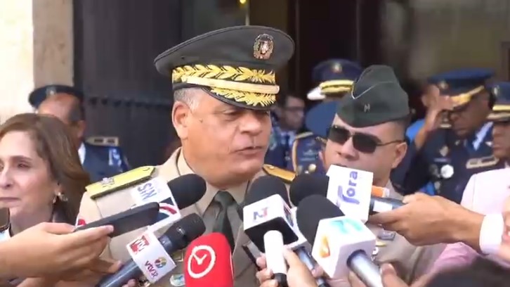 Ministro de Defensa afirma RD da seguimiento al conflicto en Medio Oriente