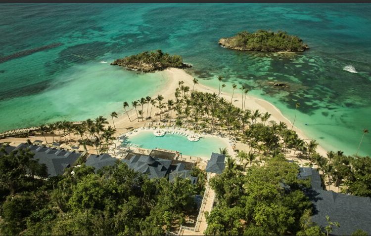 Cayo Levantado Resort es galardonado con el premio de Recomendación Cuatro Estrellas de Forbes Travel Guide en sus Star Awards 2026 