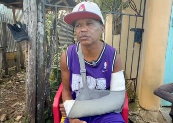 “Me rompió el brazo y siguió como si nada”: Zapatero cuenta el calvario que vive tras ser embestido por motorista calibrando