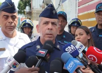 Policía lamenta uso de gas pimienta contra la prensa y asegura investigarán actuación de agentes