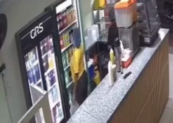 Delincuente asalta pica pollo en La Romana