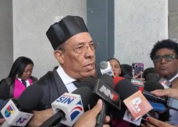 Abogados de la madre de menor maltratada consideran medida impuesta contra maestra es drástica