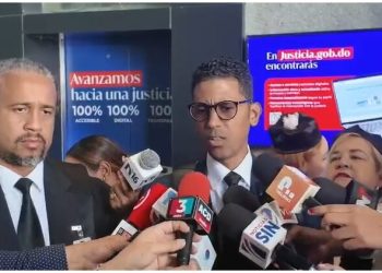 Defensa de maestra acusada de maltrato dice es “desproporcionada” la prisión preventiva y apelarán