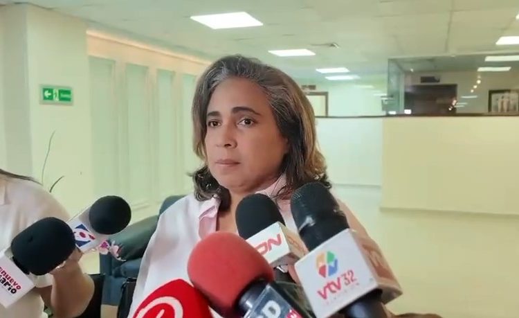 Diputados oficialistas respaldan sanción del PRM contra regidor acusado de abuso sexual contra nieta