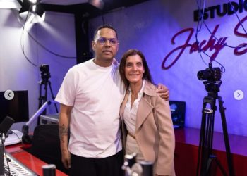 Embajadora Leah Francis Campos destaca el impacto de Alofoke Media Group tras visita a sus instalaciones