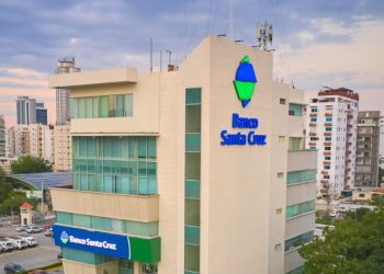 Banco Santa Cruz se consolida como el tercer banco de capital privado del país
