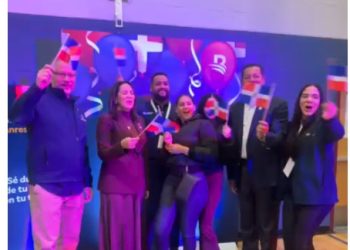 Banreservas reconoce a primera compradora y nuevos adquirientes en segunda etapa de su Feria Inmobiliaria