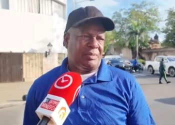 Choferes advierten que no podrán sostener tarifas y evalúan aumento del pasaje