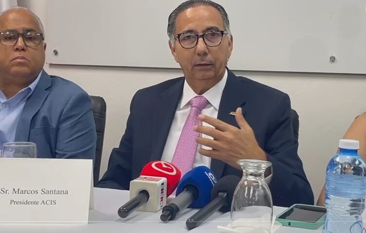 Empresarios de Santiago denuncian avance de marcas blancas y exigen frenar competencia desleal