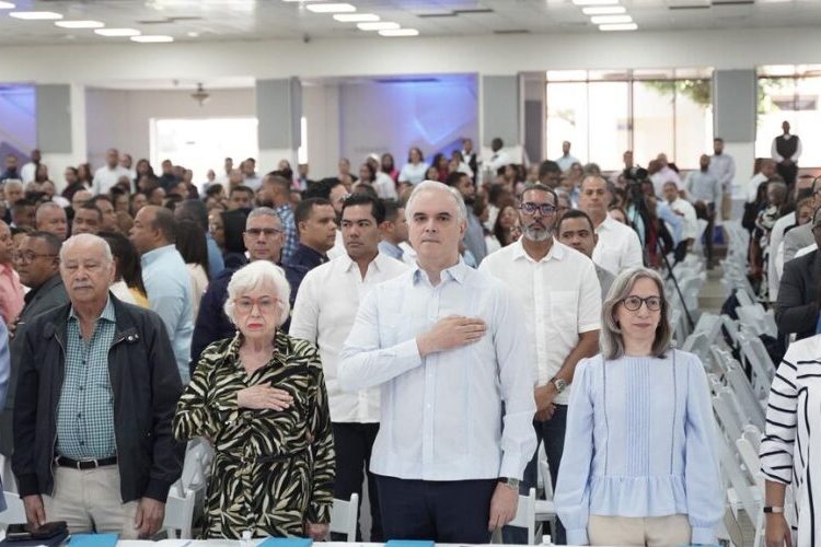 MINERD realiza jornada institucional sobre nueva Ley de Compras y Contrataciones y el Código Penal