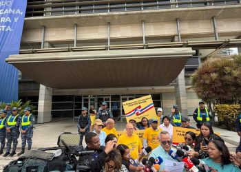 Coalición exige acelerar investigaciones por presunta corrupción en Senasa