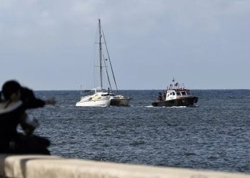 Petrolero ruso con 100.000 toneladas de crudo llega a Cuba, según las autoridades rusas