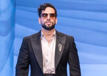 Lemar le dice “sí” a la moda: así lució el salsero venezolano en el RD Bridal Week 2026