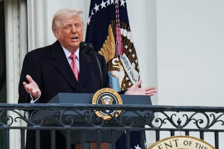 Trump pide al resto de países aliados que abran ellos el estrecho de Ormuz