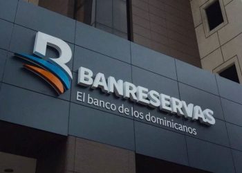 Banco de Reservas realiza jornada de bancarización en la UASD