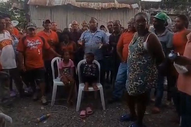 Residentes en Villa Fundación SC denuncian persecución por agrupación política y amenazas de desalojo que pone cientos de familias es riesgo de quedar en las calles