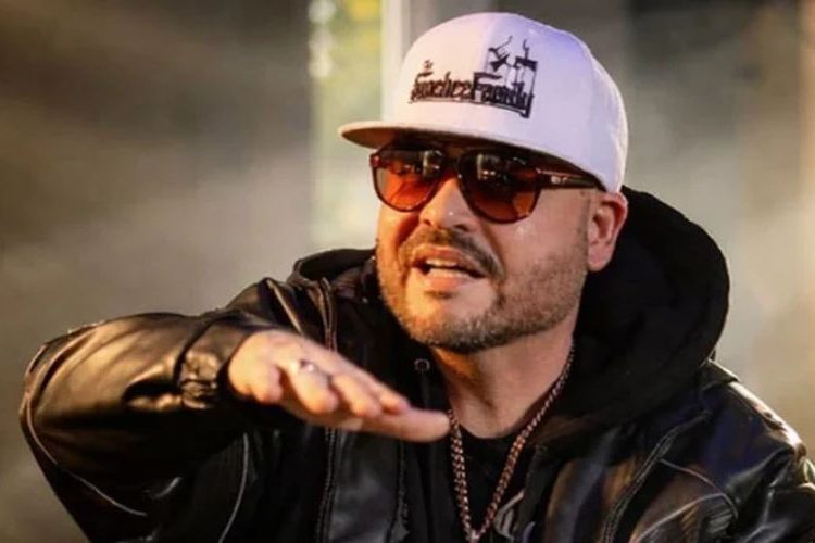 Papi Sánchez presenta su nuevo sencillo “Hazle zoom”, disponible este 20 de marzo