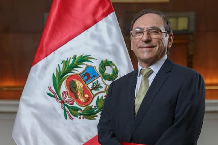 Una mujer acusa al ministro de Energía de Perú de haberla violado cuando tenía 16 años