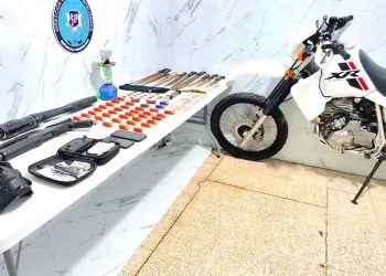 Policía Nacional desmantela presunta banda dedicada al robo de motocicletas en Villa Riva