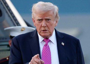 Trump critica a los senadores republicanos por el bloqueo al presupuesto de seguridad