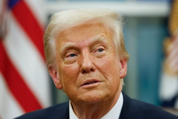 Trump instala una estatua de Cristóbal Colón en la Casa Blanca en su cruzada ‘antiwoke’