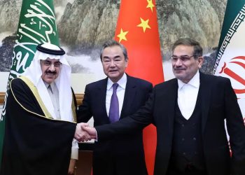 Enviado especial chino se ve con embajador iraní en Pekín tras su gira por Oriente Medio