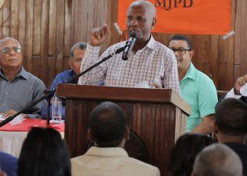 Frente Amplio rechaza contrarreforma laboral y llama a defender conquistas históricas de los trabajadores