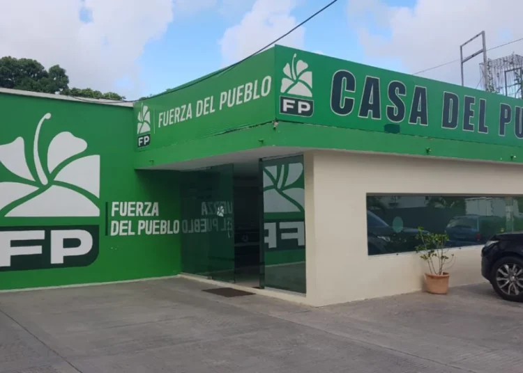 Fuerza del Pueblo dice que el Gobierno actúa de manera «incoherente» en educación