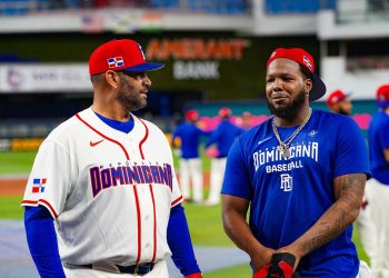 Selección dominicana realiza su primera práctica conjunta en Miami rumbo al Clásico Mundial de Béisbol