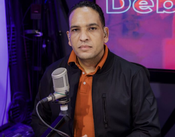 Hansel García denuncia supuesto complot para desplazar a Ricardo de los Santos de la presidencia del Senado