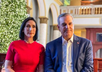 Luis Abinader y Raquel Arbaje celebran su aniversario de bodas número 31 con merengue