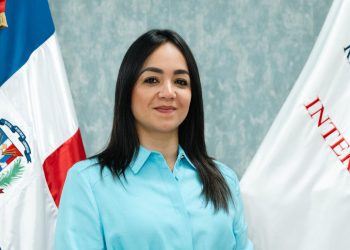 Ciudadanos respaldan y cuestionan medidas de Interior y Policía para Semana Santa 2026