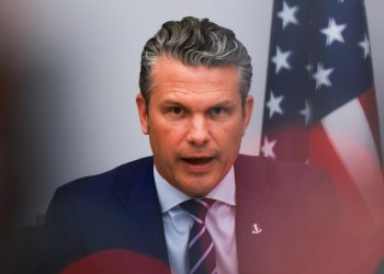 Jefe del Pentágono dice que han conseguido un cambio de régimen en Irán