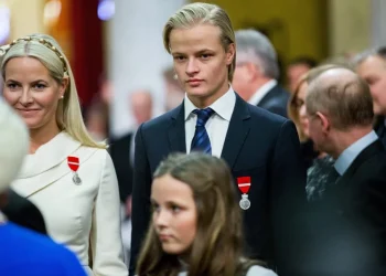 La Fiscalía noruega pide 7 años de cárcel para el hijo de la princesa Mette-Marit por violación