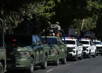 Ataúd dorado, música regional y mucha seguridad, el entierro de El Mencho en Guadalajara