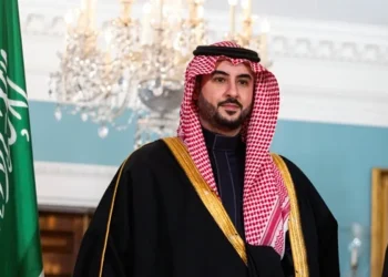 Arabia Saudí reporta la destrucción de drones y misiles lanzados contra la región oriental y Riad