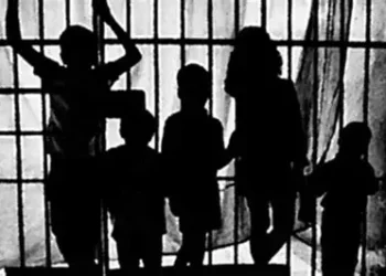 Reforma penal en El Salvador propone la cadena perpetua para menores de edad