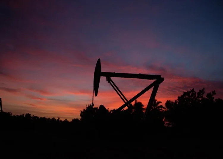 El brent cae un 11,28%, hasta los 87,80 dólares, ante posible desescalada en Oriente Medio