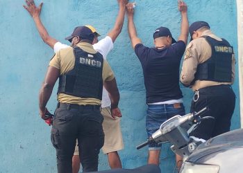 DNCD y Ministerio Público incautan casi 8 mil gramos de drogas en operativos en SPM