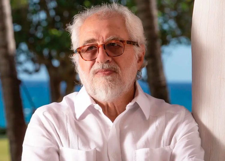 González Búnster sobre alzas del petróleo: “No se puede buscar solución con el agua al cuello”