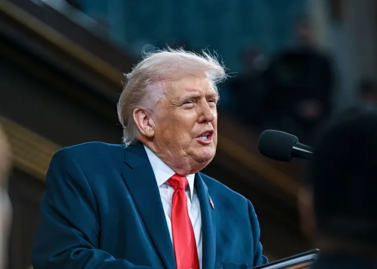 Trump dice que aceptó hablar con la nueva dirigencia de Irán