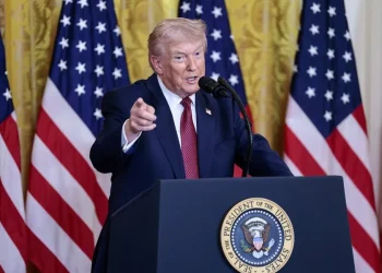 Trump afirma que un diálogo con Irán es «posible» pero que «depende de los términos»