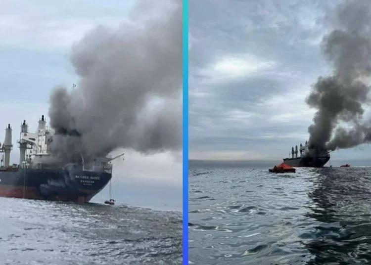 UKMTO informa de 3 barcos alcanzados por proyectiles en Ormuz y alrededores últimas horas