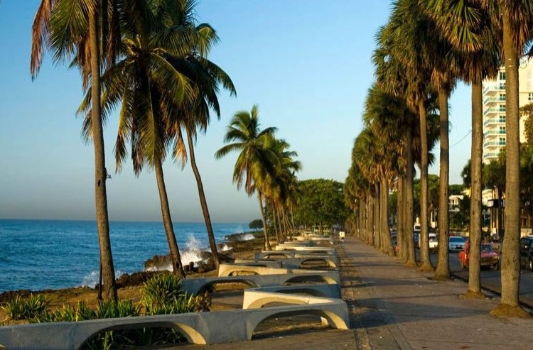 Pronostican buen tiempo con chubascos aislados y advierte oleaje peligroso en ambas costas