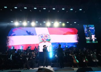 Yandel eleva sus éxitos junto a la Orquesta Sinfónica Nacional en Altos de Chavón