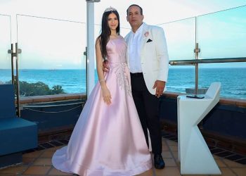 Rubí López, hija del prestigioso abogado Emilio López, celebra sus 15 años con una noche inolvidable