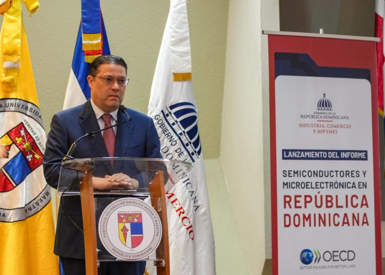 RD se acerca a una industria de semiconductores y a la manufactura avanzada