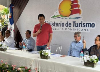 “Al que le pique, que se rasque”; Collado defiende cifras récord del turismo dominicano