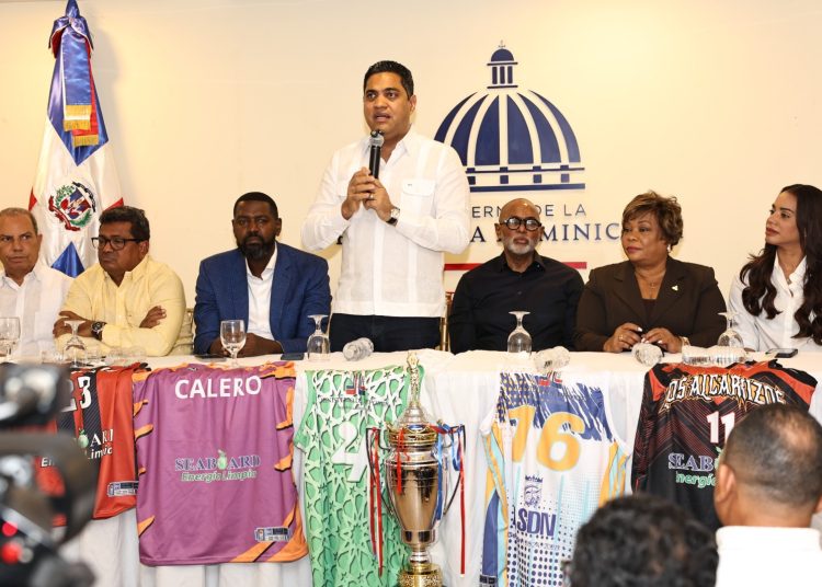 Kelvin Cruz duplica aporte económico al TBS Santo Domingo 2026 y destina RD$2 millones al torneo